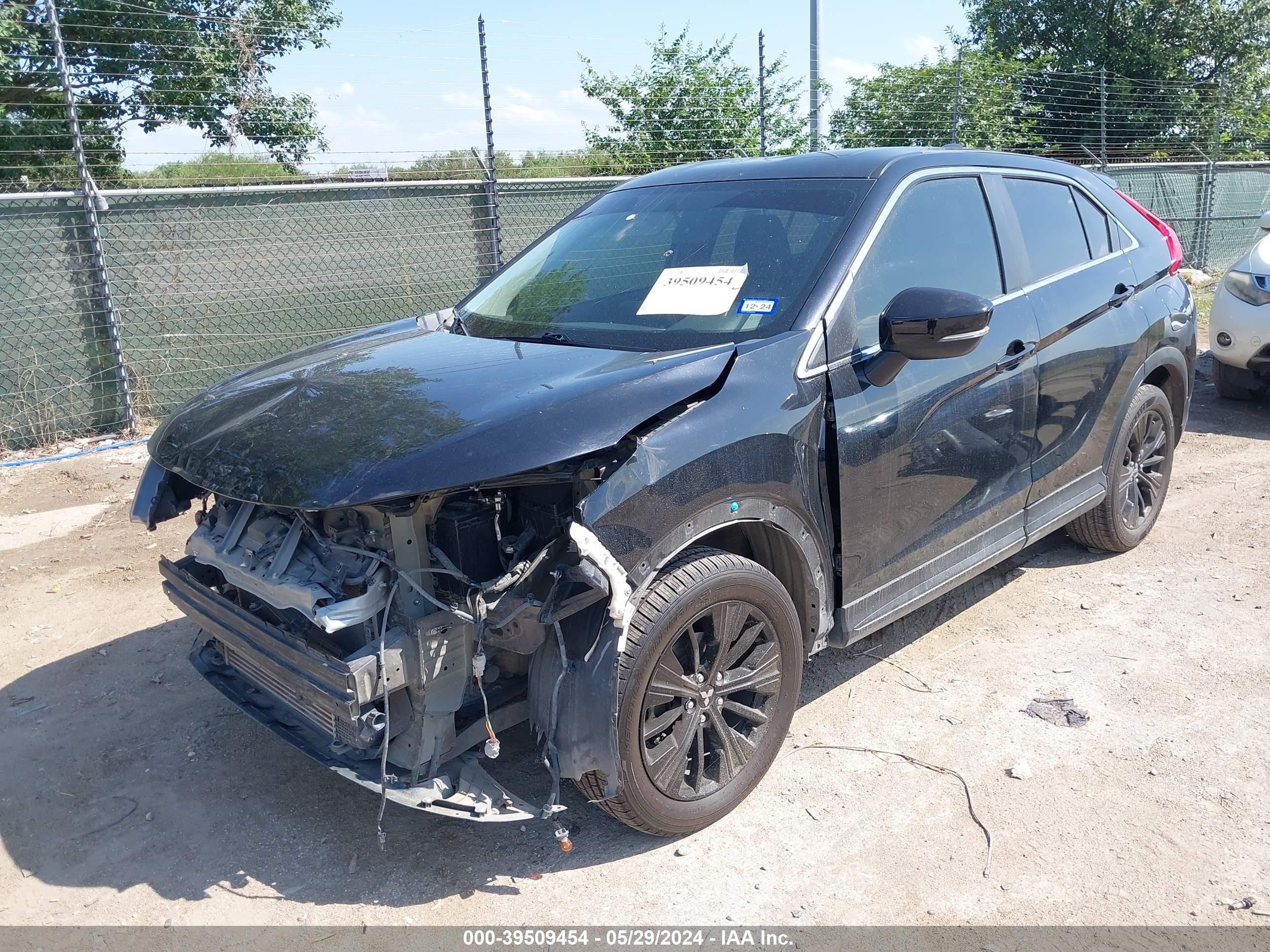 Photo 5 VIN: JA4AT4AAXKZ048947 - MITSUBISHI ECLIPSE CROSS 