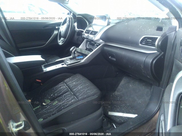 Photo 4 VIN: JA4AT5AA3KZ003712 - MITSUBISHI ECLIPSE CROSS 