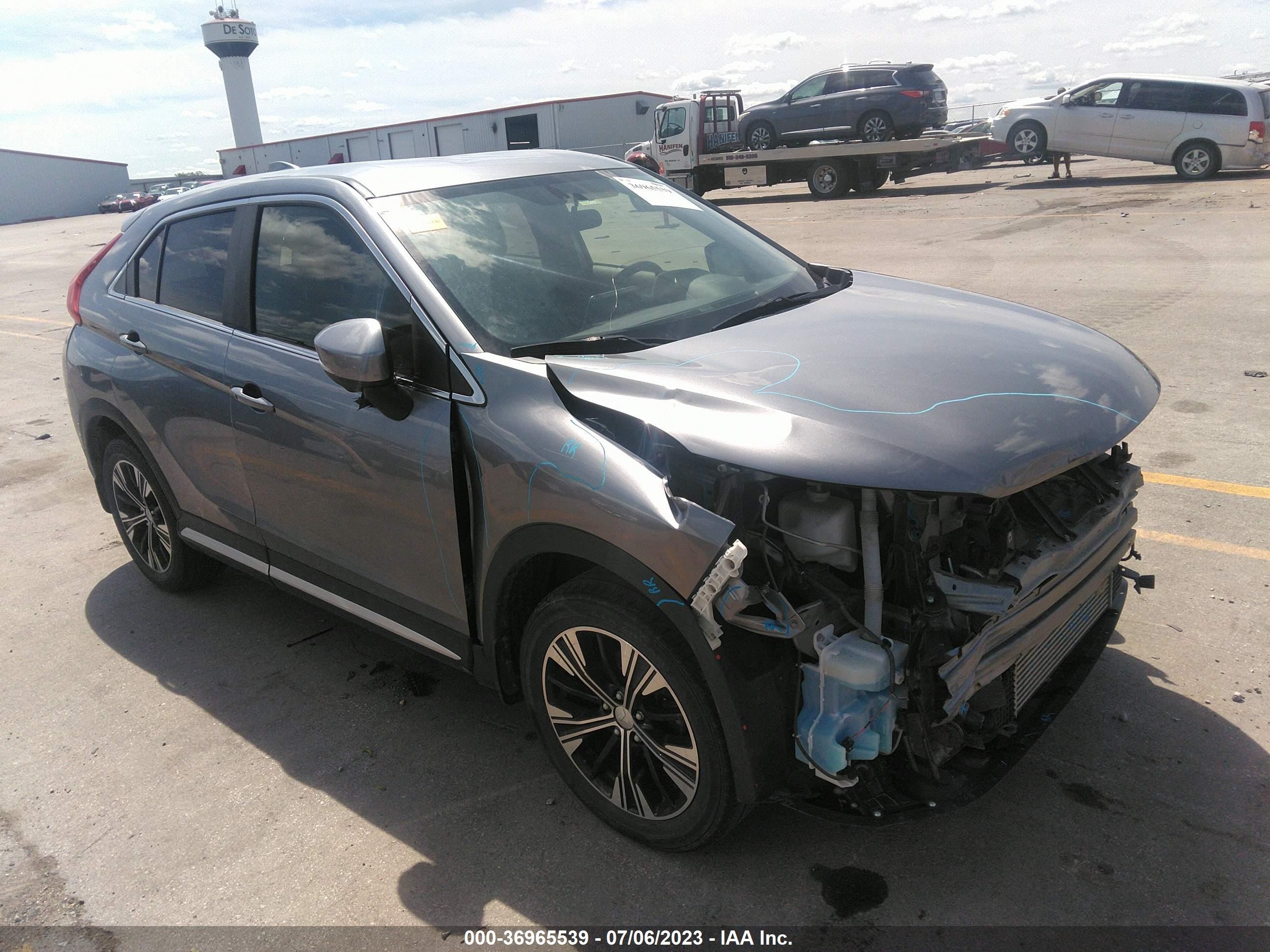 Photo 13 VIN: JA4AT5AA5JZ070181 - MITSUBISHI ECLIPSE CROSS 