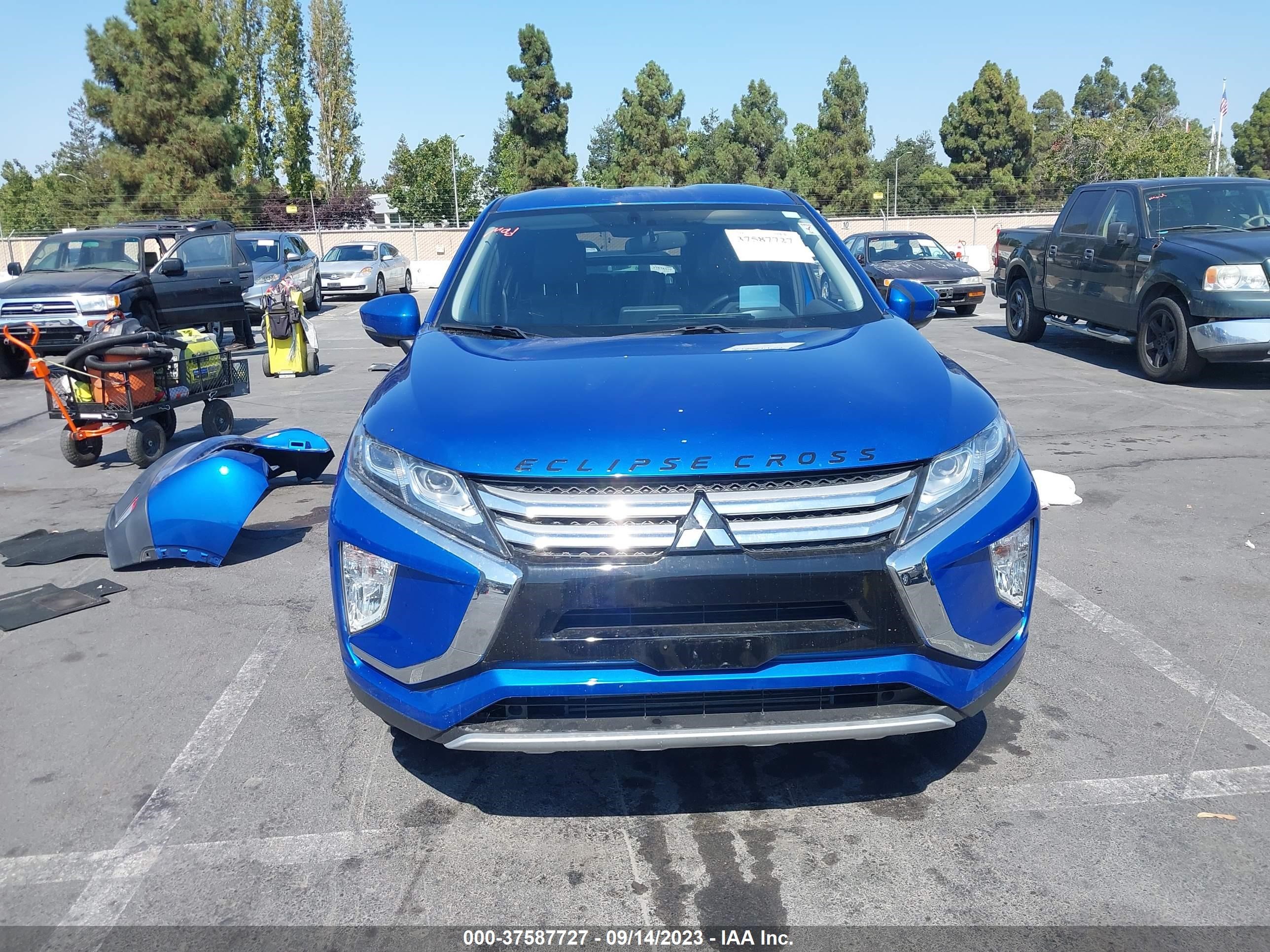 Photo 12 VIN: JA4AT5AA8JZ038907 - MITSUBISHI ECLIPSE CROSS 