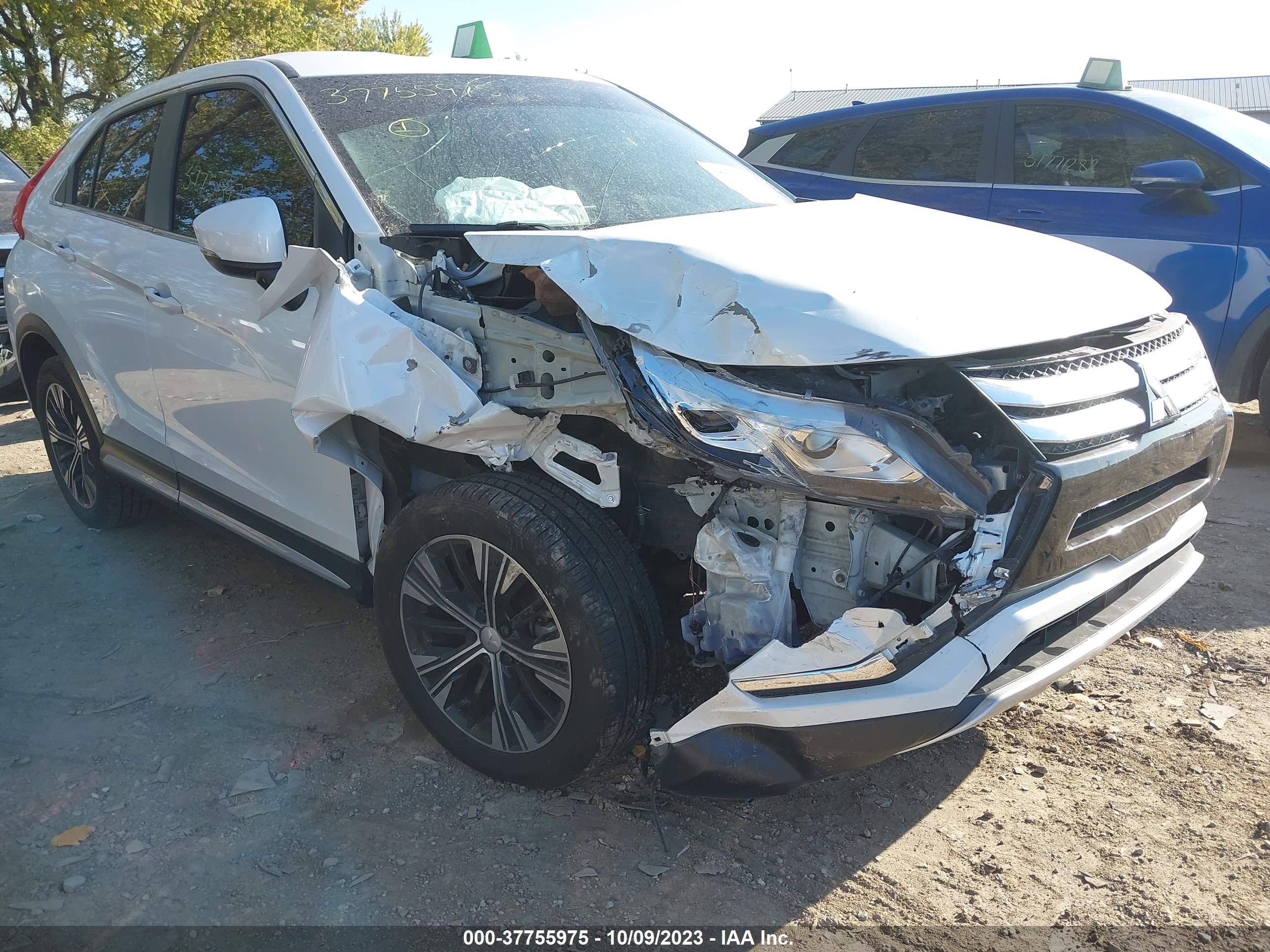 Photo 5 VIN: JA4AT5AA8JZ068974 - MITSUBISHI ECLIPSE CROSS 