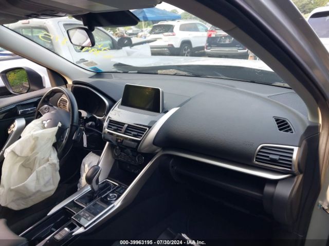 Photo 4 VIN: JA4AT5AA9LZ015168 - MITSUBISHI ECLIPSE CROSS 