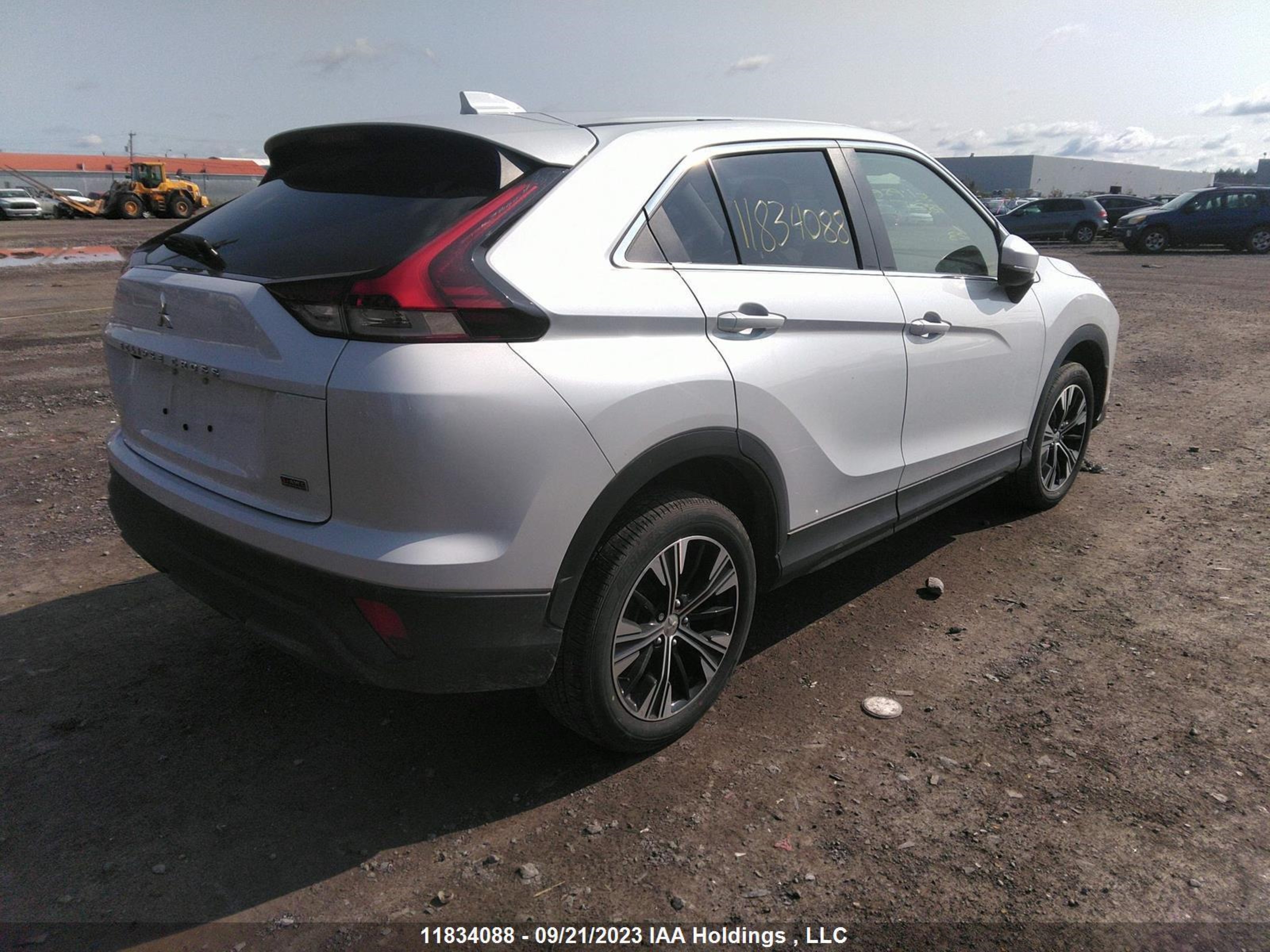 Photo 3 VIN: JA4ATUAA2NZ604821 - MITSUBISHI ECLIPSE CROSS 