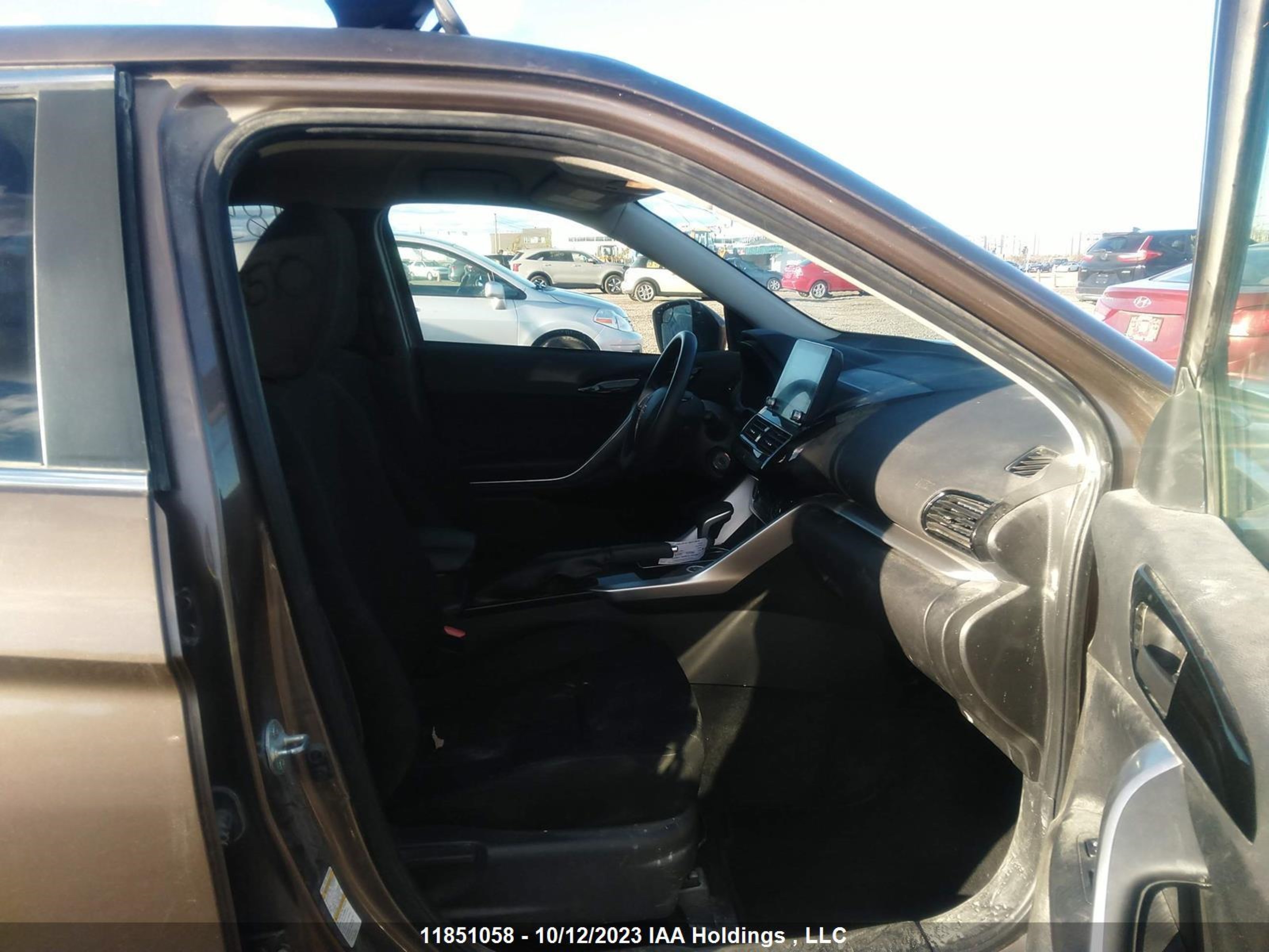 Photo 4 VIN: JA4ATUAA7NZ601686 - MITSUBISHI ECLIPSE CROSS 