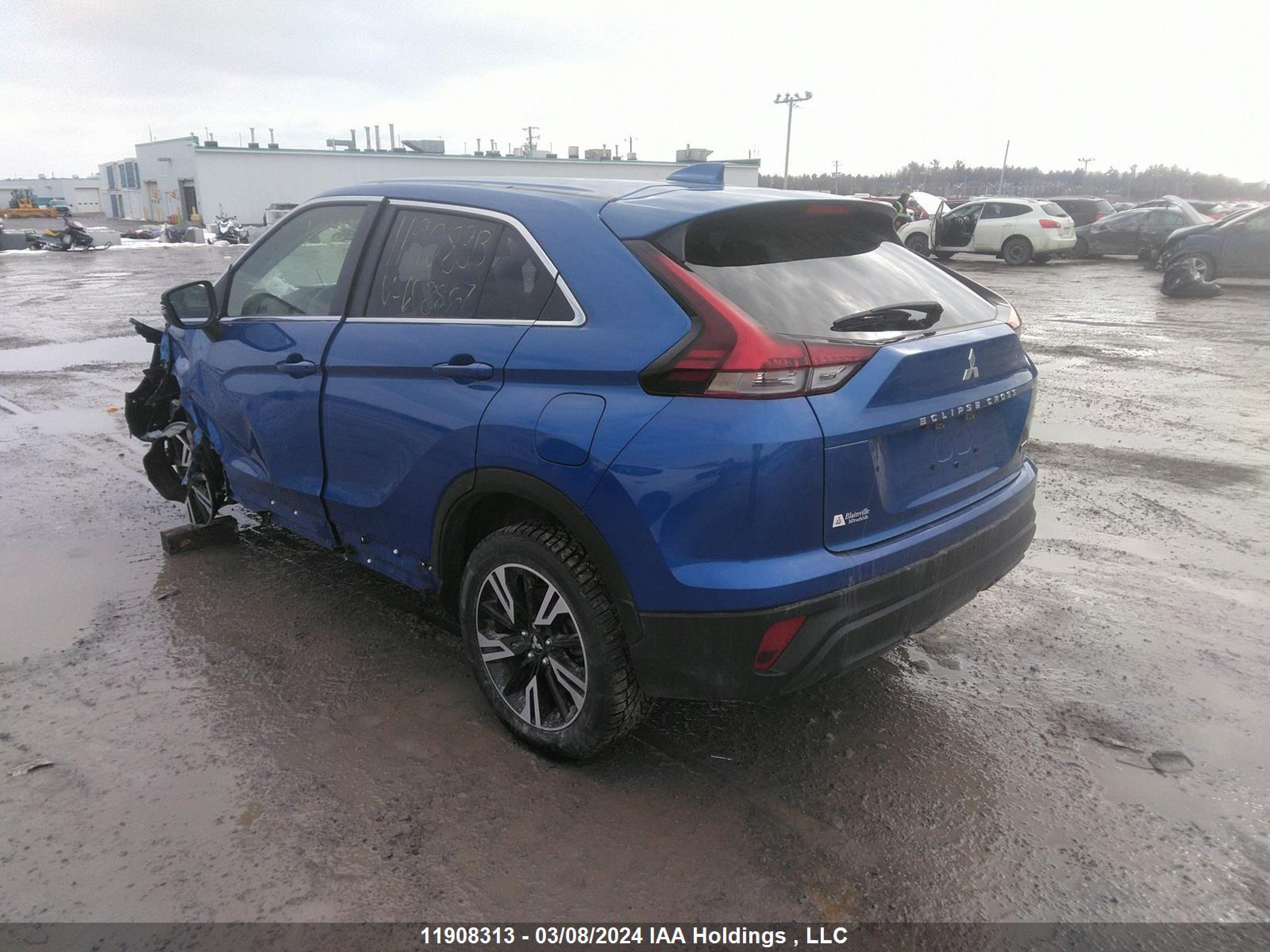 Photo 2 VIN: JA4ATUAA9PZ608867 - MITSUBISHI ECLIPSE CROSS 