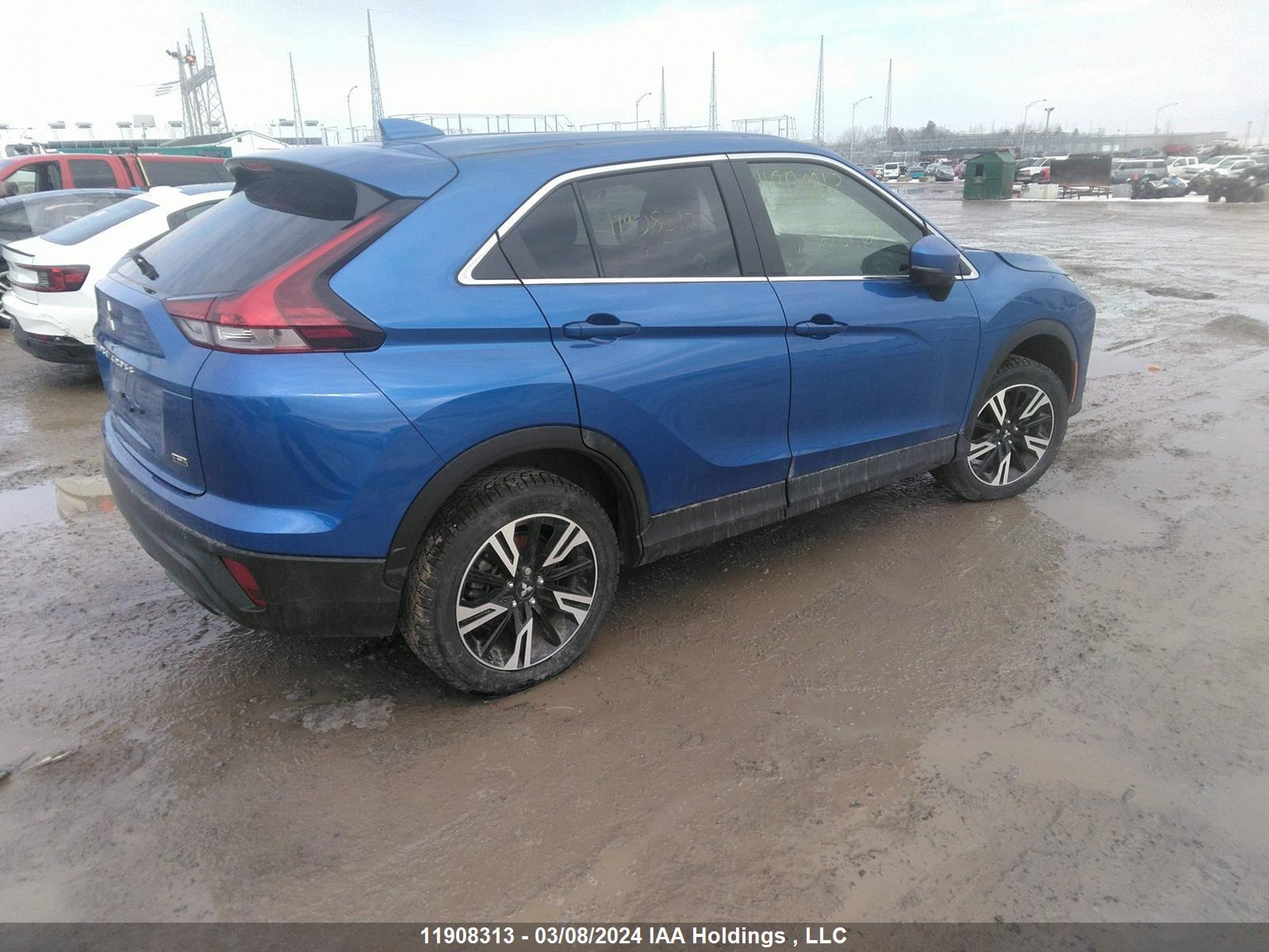 Photo 3 VIN: JA4ATUAA9PZ608867 - MITSUBISHI ECLIPSE CROSS 