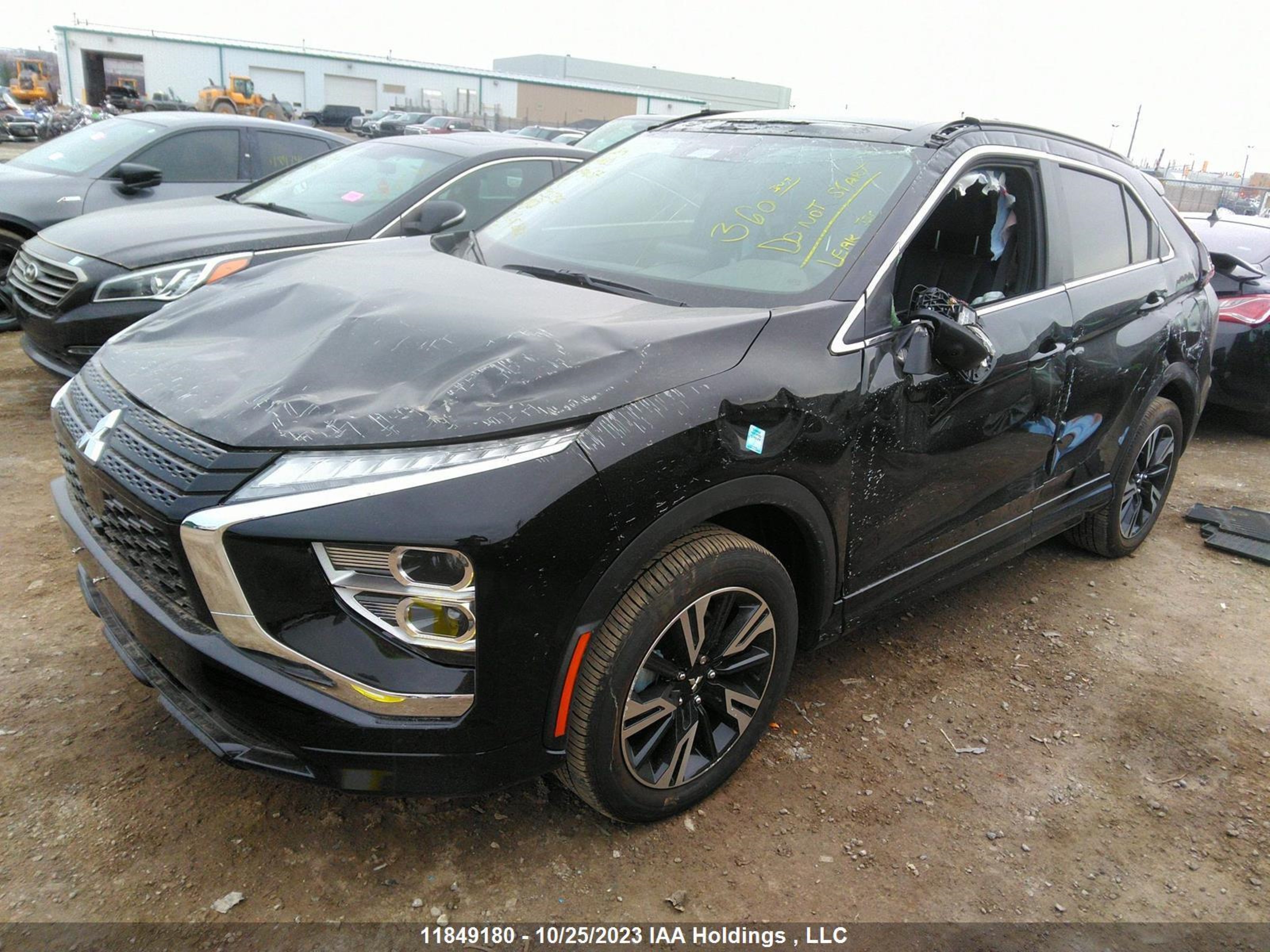 Photo 1 VIN: JA4ATVAA1RZ600657 - MITSUBISHI ECLIPSE CROSS 