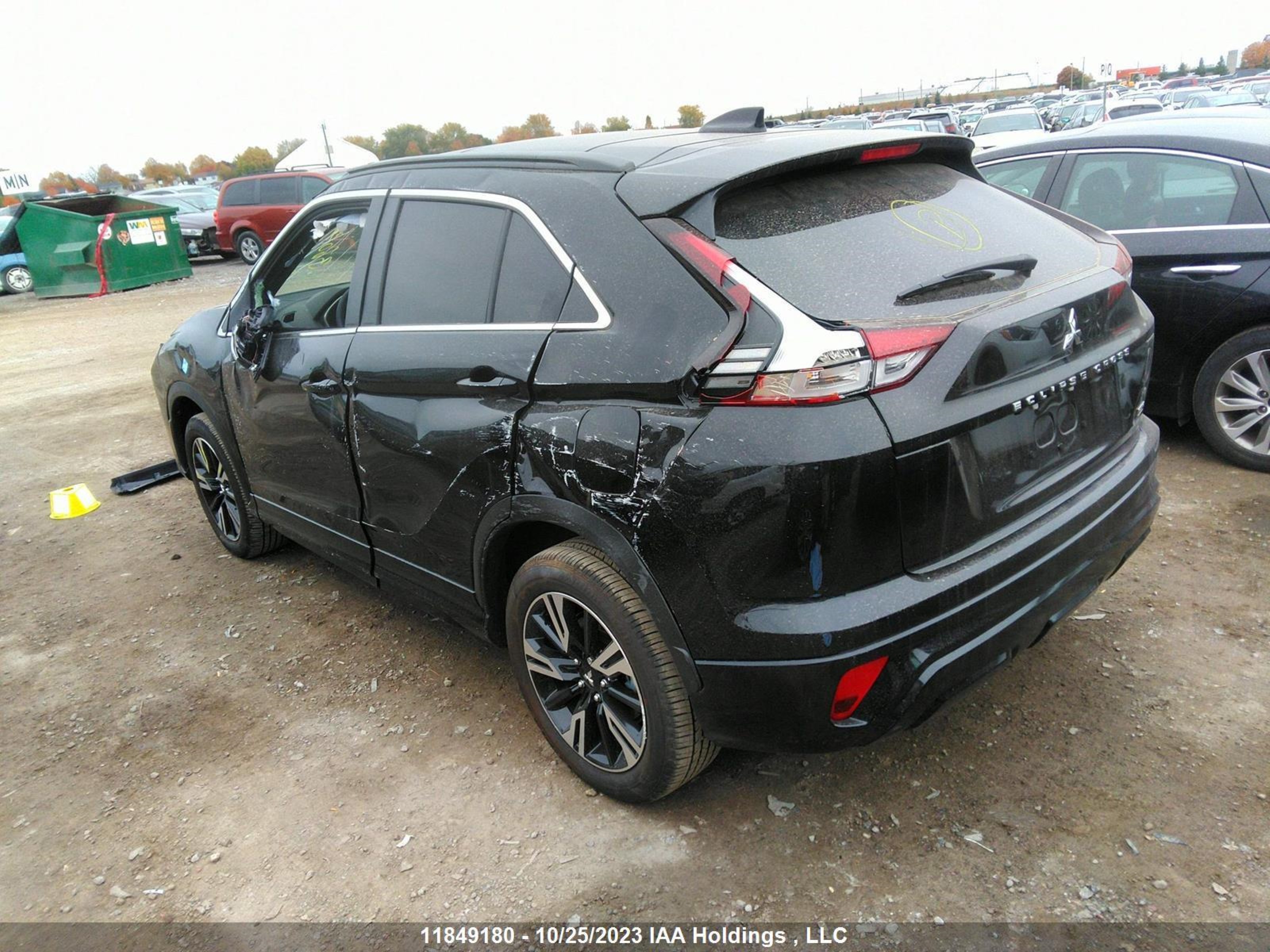 Photo 2 VIN: JA4ATVAA1RZ600657 - MITSUBISHI ECLIPSE CROSS 