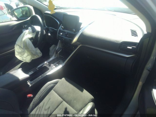 Photo 4 VIN: JA4ATWAA1NZ048982 - MITSUBISHI ECLIPSE CROSS 