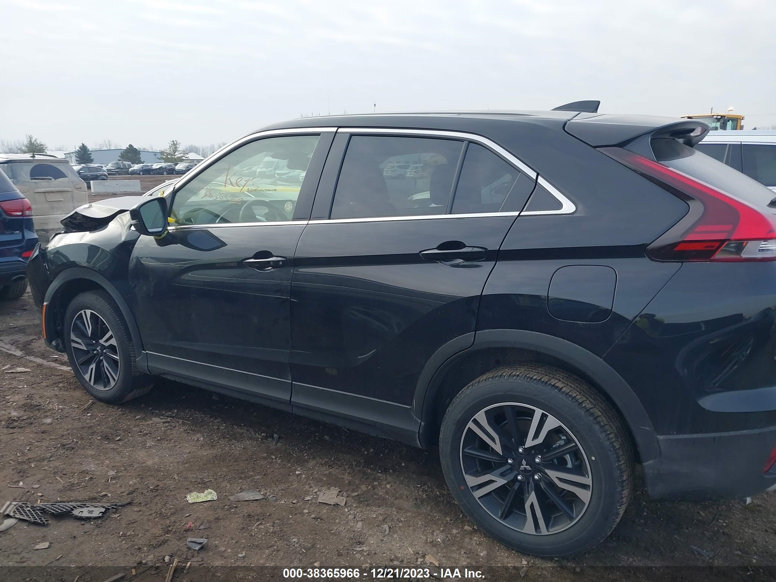 Photo 13 VIN: JA4ATWAA1RZ003465 - MITSUBISHI ECLIPSE CROSS 