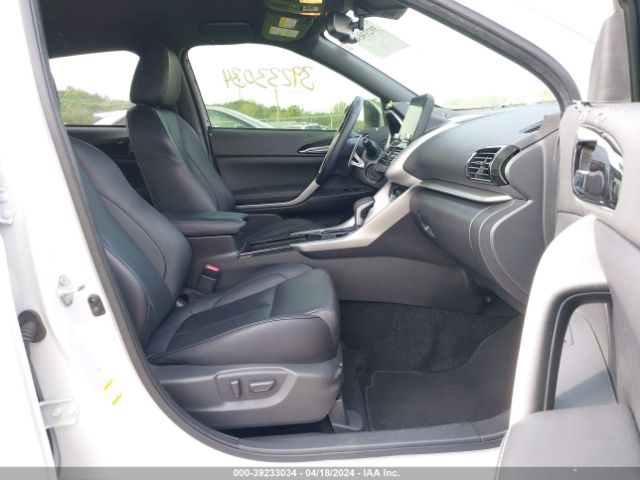 Photo 4 VIN: JA4ATWAA3NZ057604 - MITSUBISHI ECLIPSE CROSS 