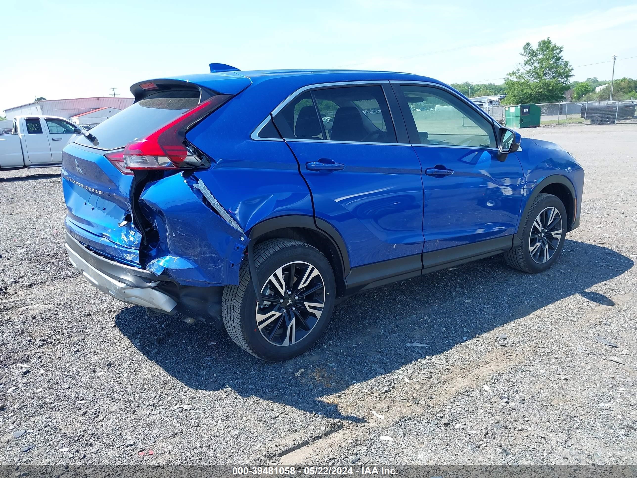 Photo 3 VIN: JA4ATWAA4RZ041577 - MITSUBISHI ECLIPSE CROSS 