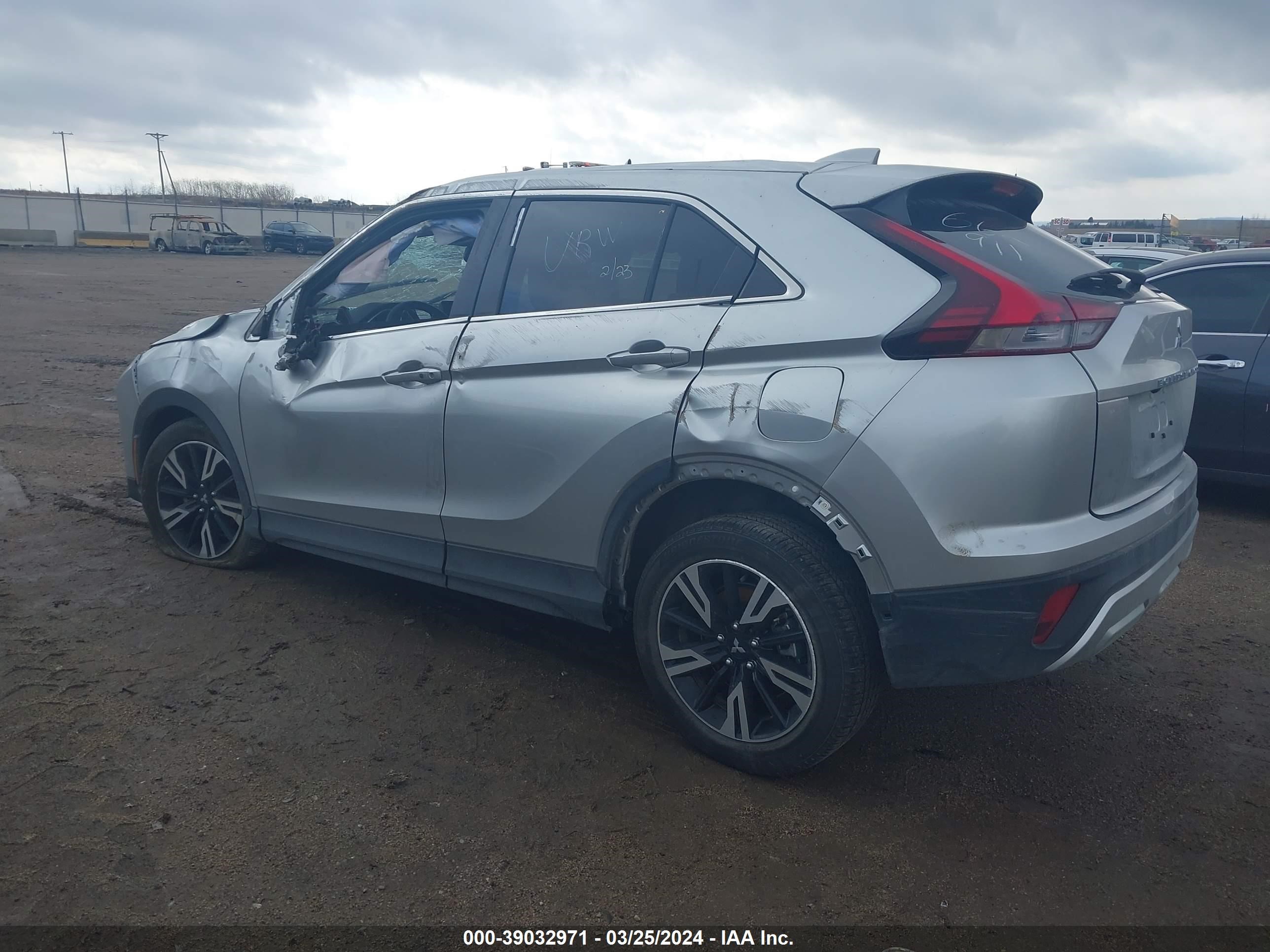 Photo 2 VIN: JA4ATWAA6RZ001601 - MITSUBISHI ECLIPSE CROSS 