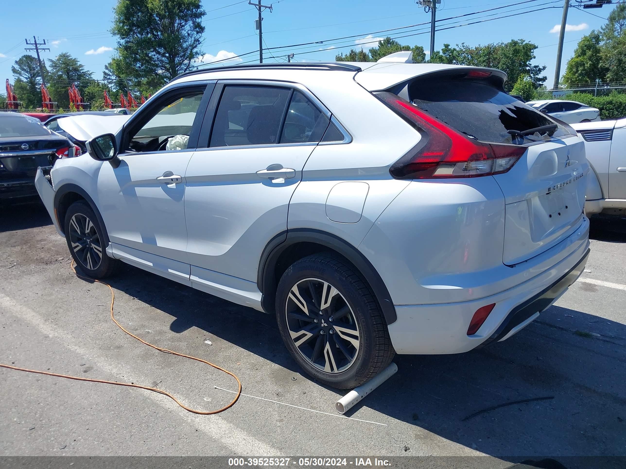 Photo 2 VIN: JA4ATWAA8PZ003010 - MITSUBISHI ECLIPSE CROSS 