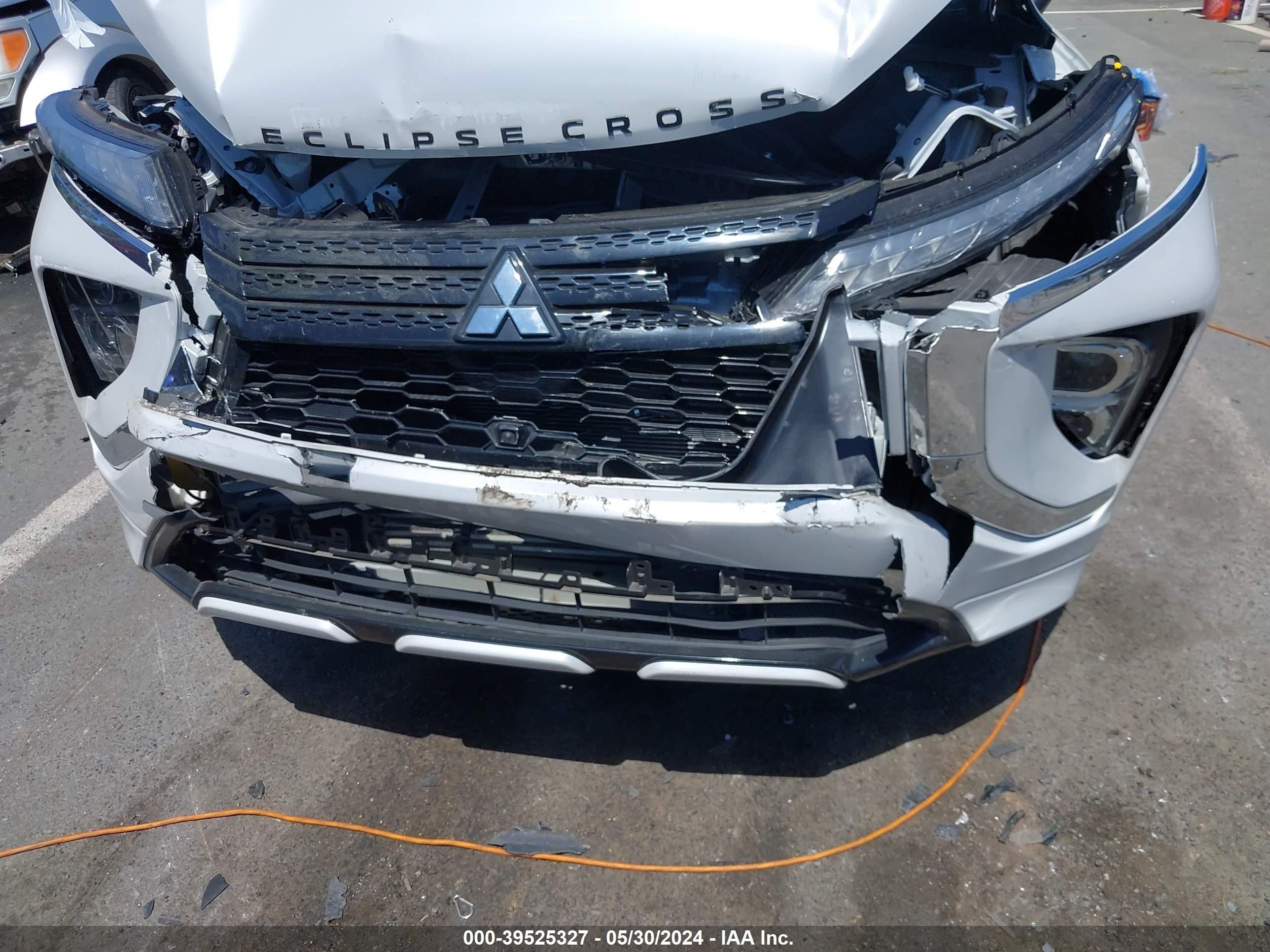 Photo 5 VIN: JA4ATWAA8PZ003010 - MITSUBISHI ECLIPSE CROSS 