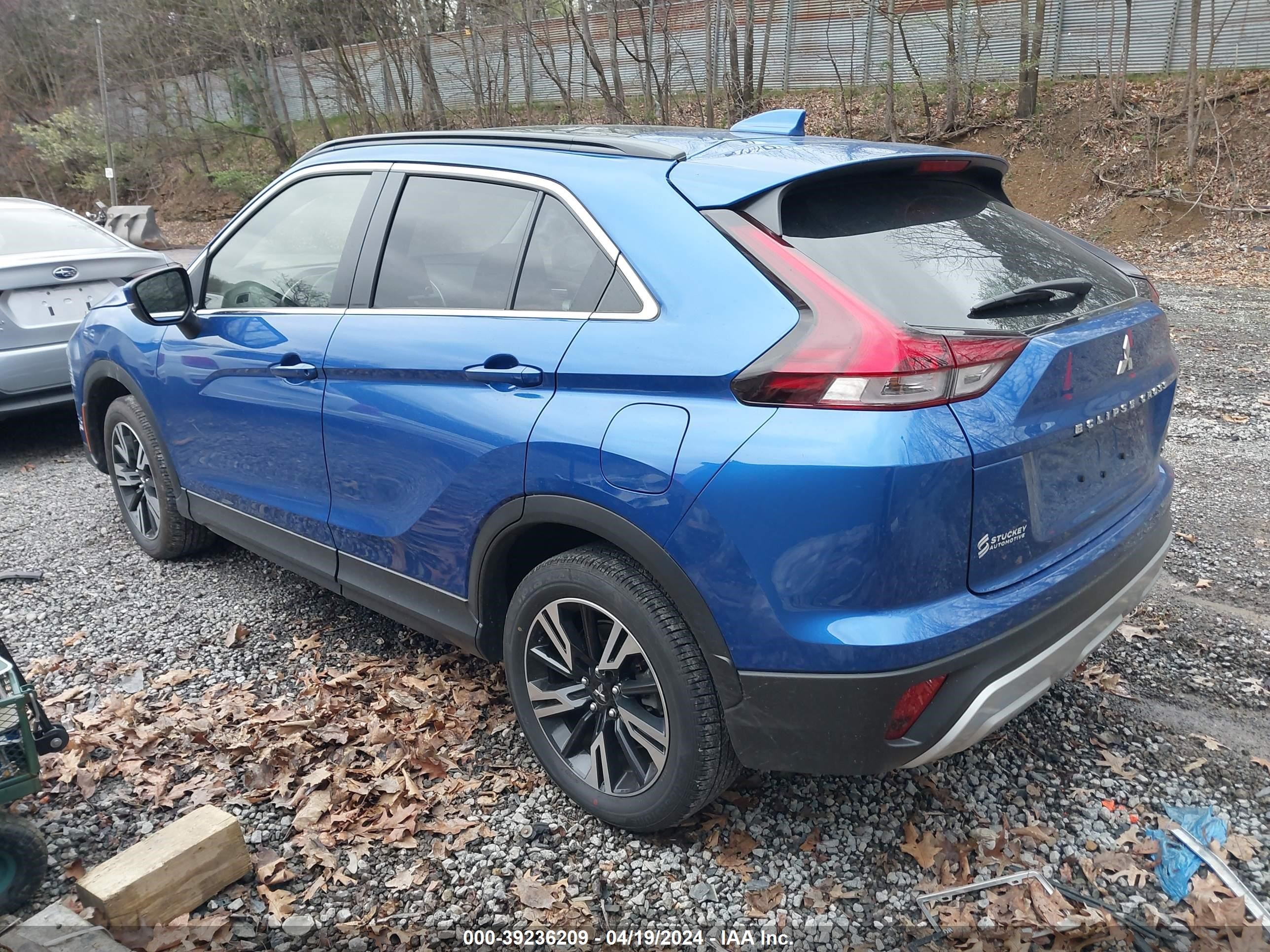 Photo 2 VIN: JA4ATWAA8RZ014382 - MITSUBISHI ECLIPSE CROSS 