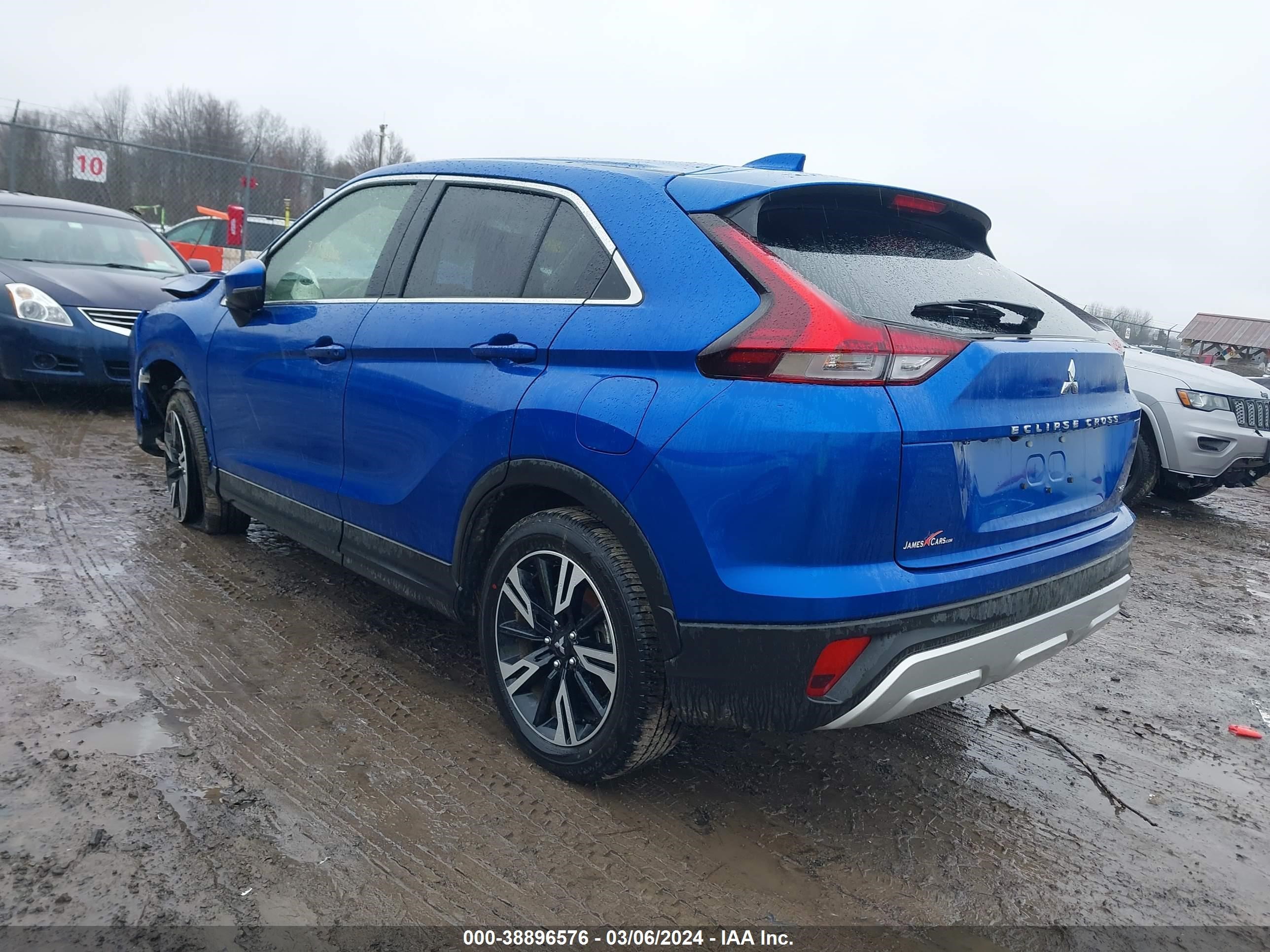 Photo 2 VIN: JA4ATWAA9RZ013063 - MITSUBISHI ECLIPSE CROSS 