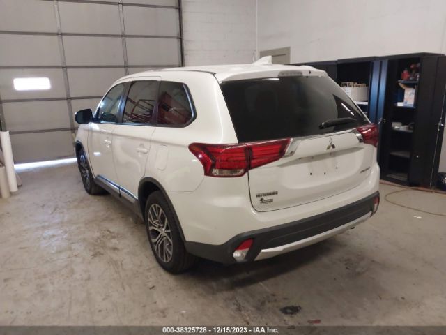 Photo 2 VIN: JA4AZ2A30HZ049506 - MITSUBISHI OUTLANDER 