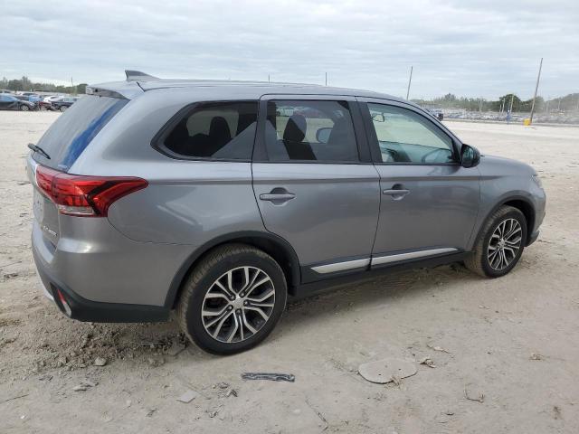 Photo 2 VIN: JA4AZ2A31HZ051720 - MITSUBISHI OUTLANDER 