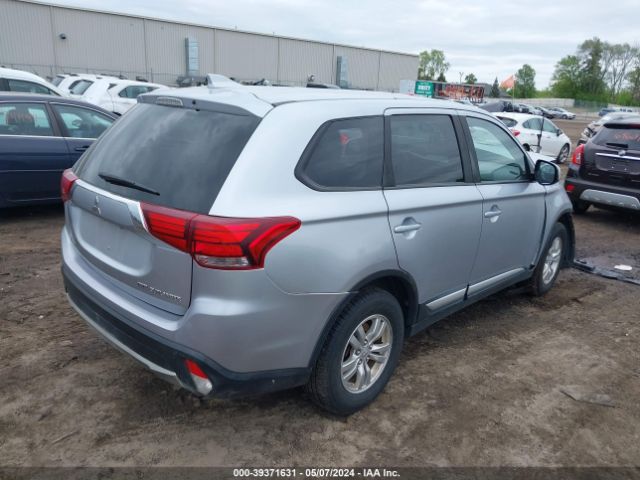 Photo 3 VIN: JA4AZ2A31HZ608447 - MITSUBISHI OUTLANDER 