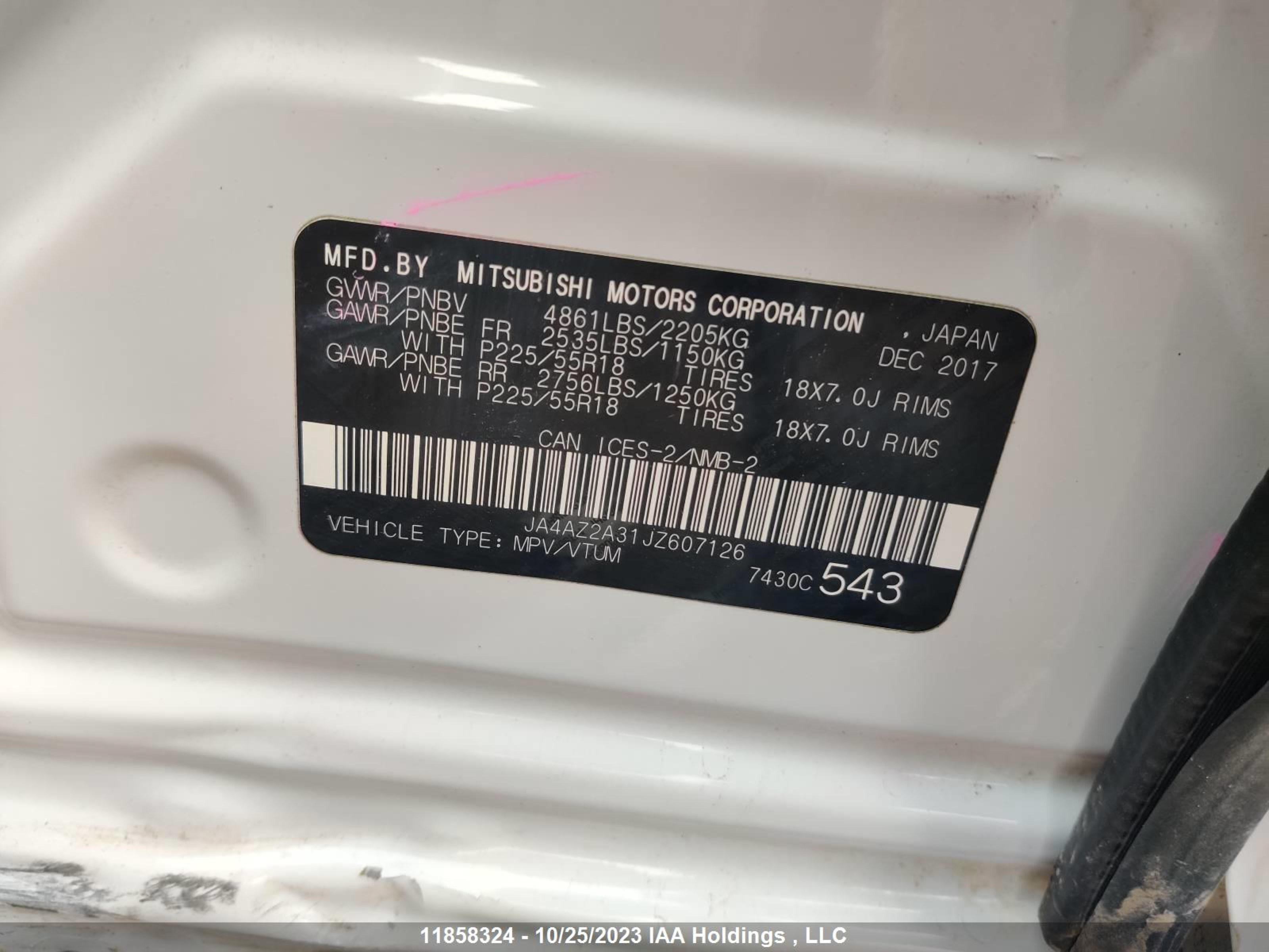 Photo 9 VIN: JA4AZ2A31JZ607126 - MITSUBISHI OUTLANDER 