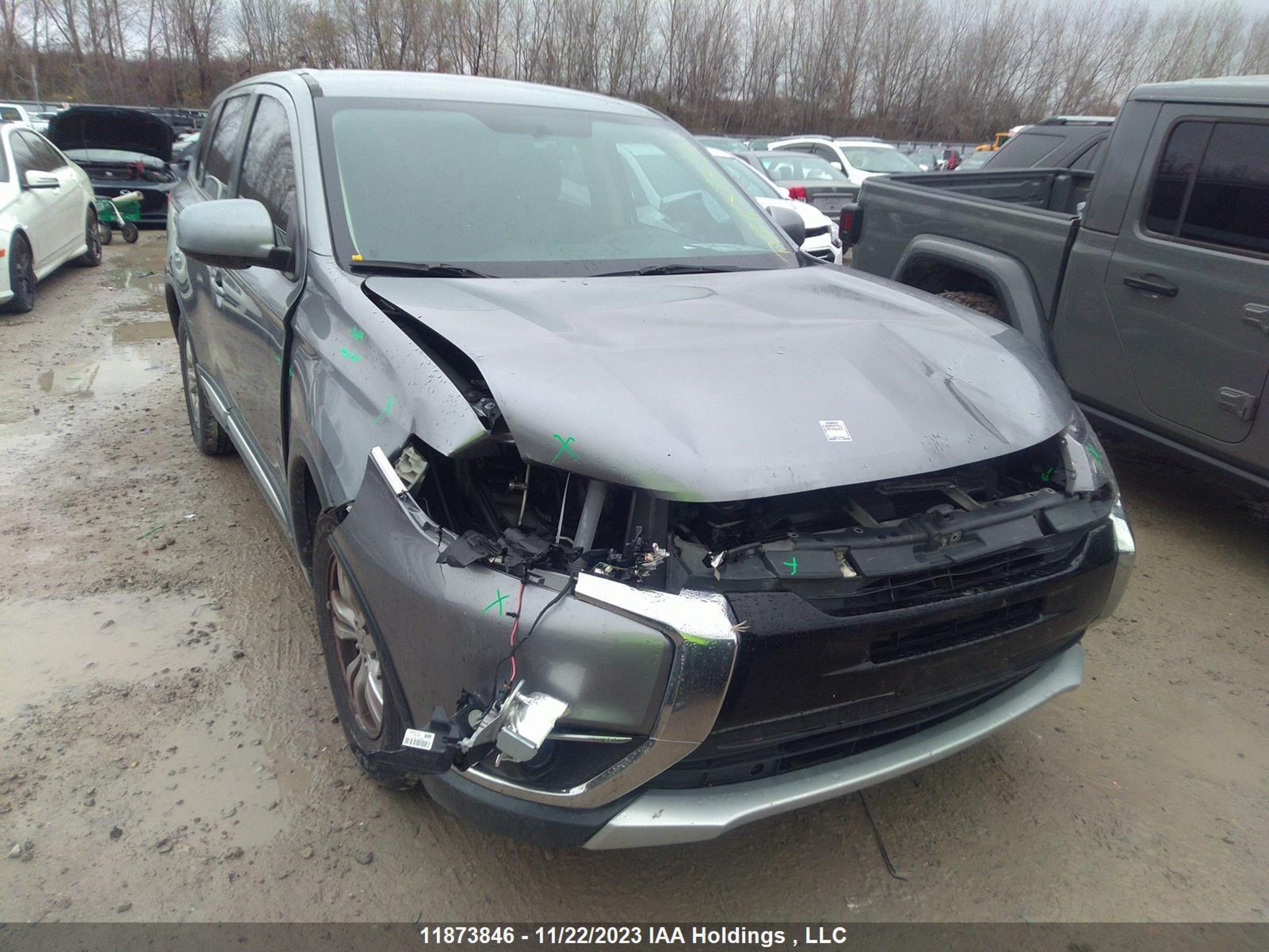 Photo 5 VIN: JA4AZ2A31JZ609281 - MITSUBISHI OUTLANDER 