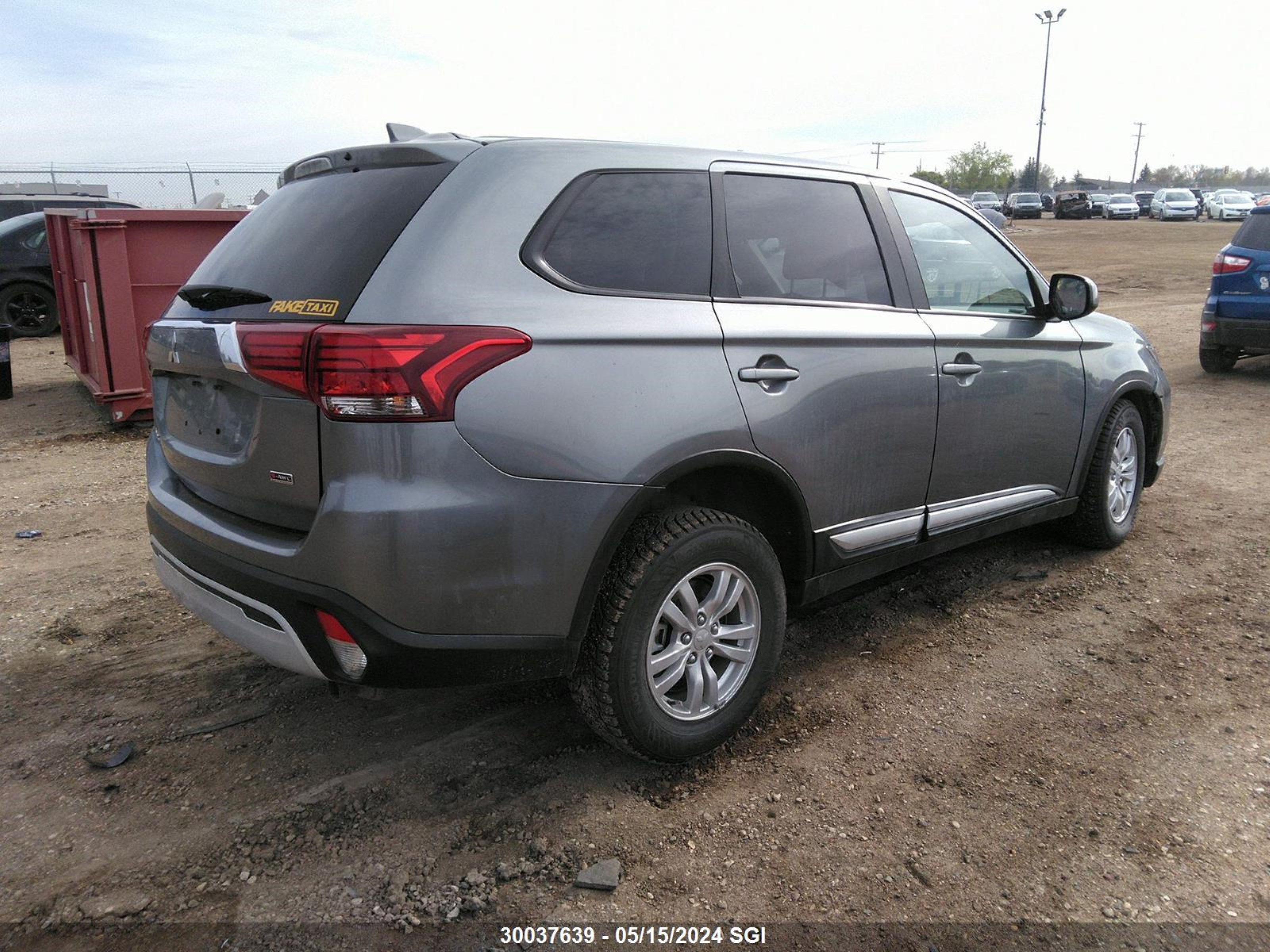 Photo 3 VIN: JA4AZ2A31LZ602866 - MITSUBISHI OUTLANDER 