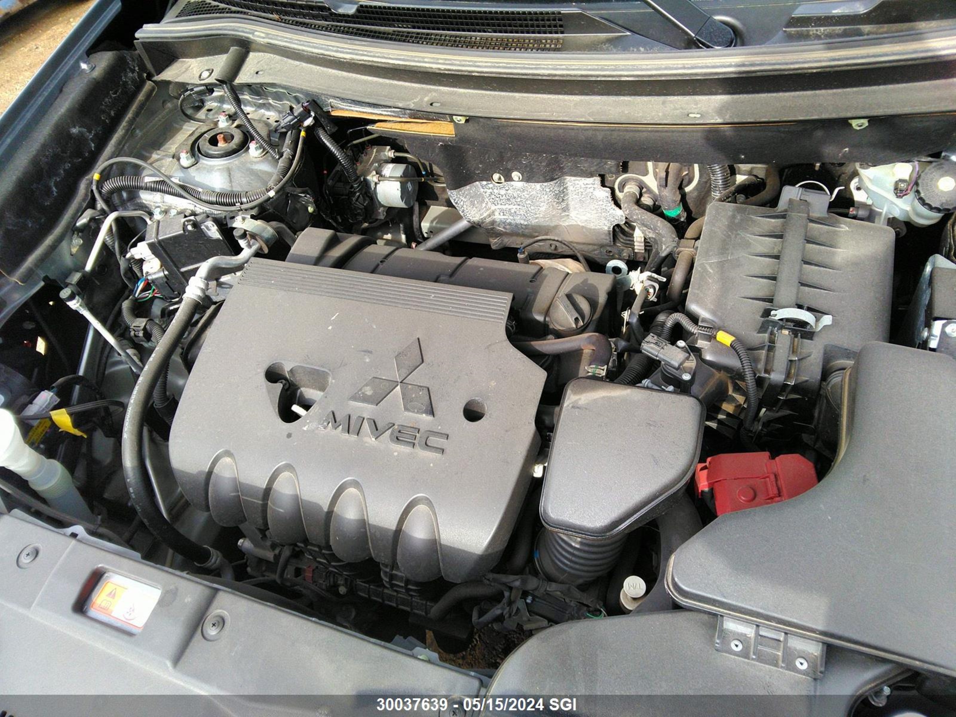 Photo 9 VIN: JA4AZ2A31LZ602866 - MITSUBISHI OUTLANDER 