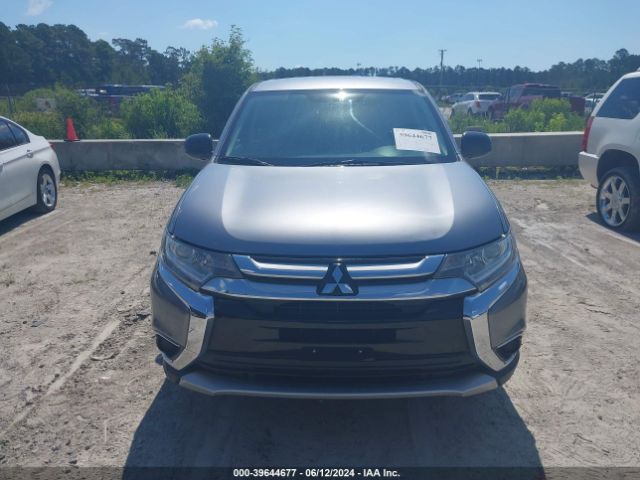 Photo 5 VIN: JA4AZ2A32HZ036661 - MITSUBISHI OUTLANDER 