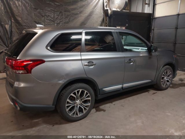 Photo 3 VIN: JA4AZ2A32HZ049037 - MITSUBISHI OUTLANDER 