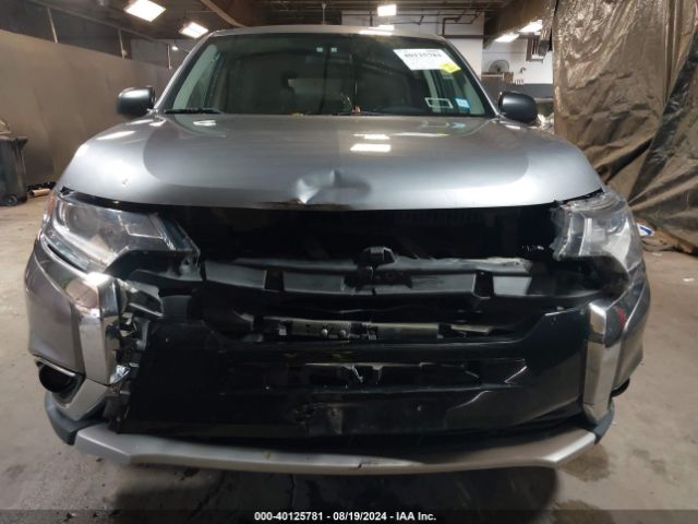 Photo 5 VIN: JA4AZ2A32HZ049037 - MITSUBISHI OUTLANDER 