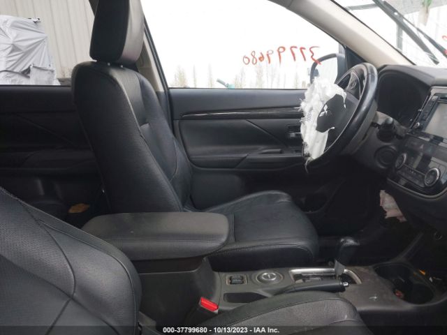 Photo 4 VIN: JA4AZ2A34GZ612801 - MITSUBISHI OUTLANDER 