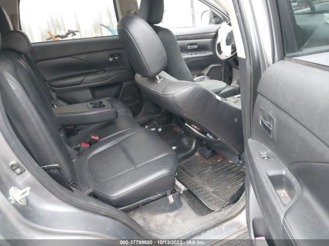 Photo 7 VIN: JA4AZ2A34GZ612801 - MITSUBISHI OUTLANDER 