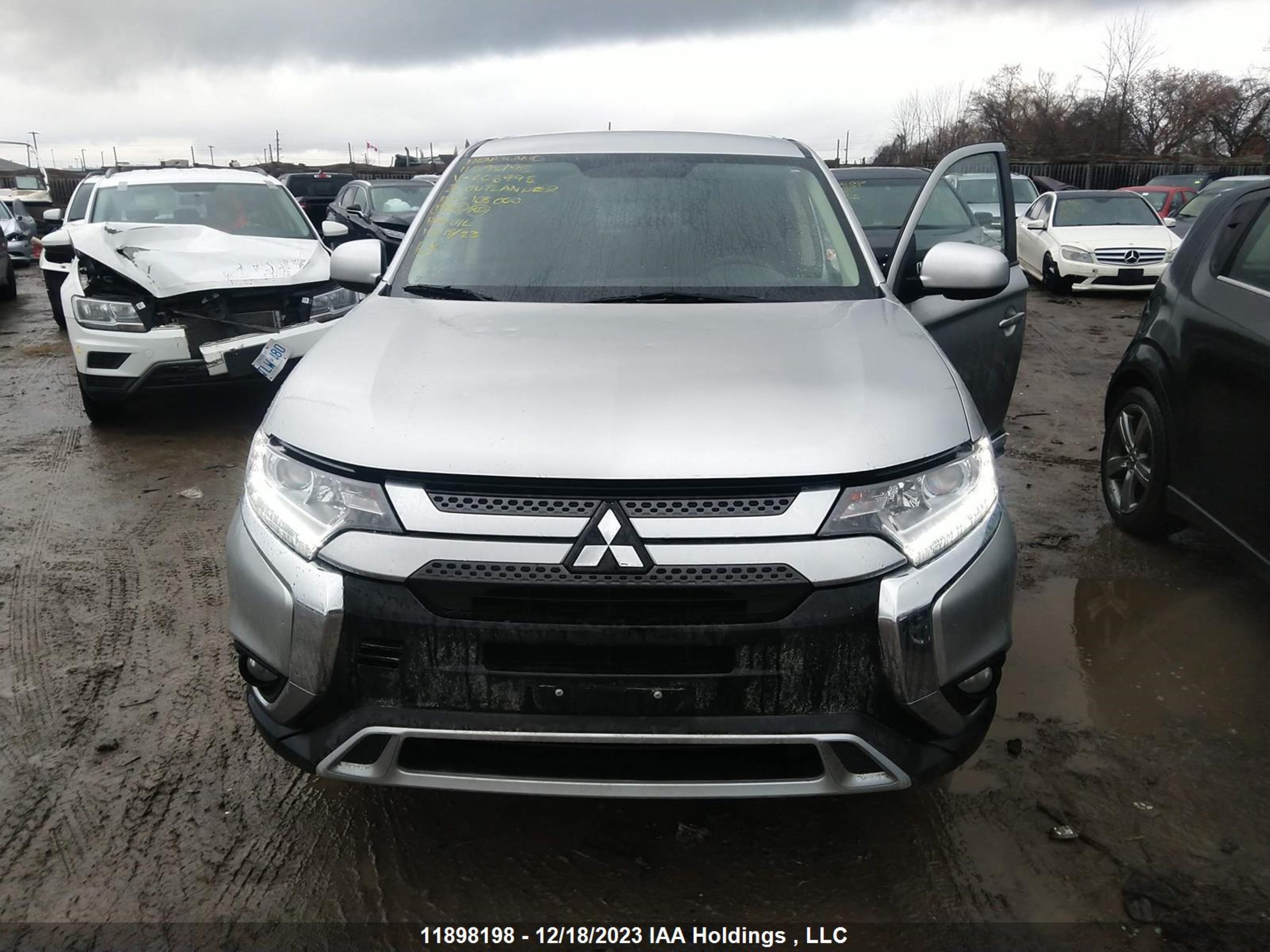 Photo 5 VIN: JA4AZ2A34LZ608998 - MITSUBISHI OUTLANDER 