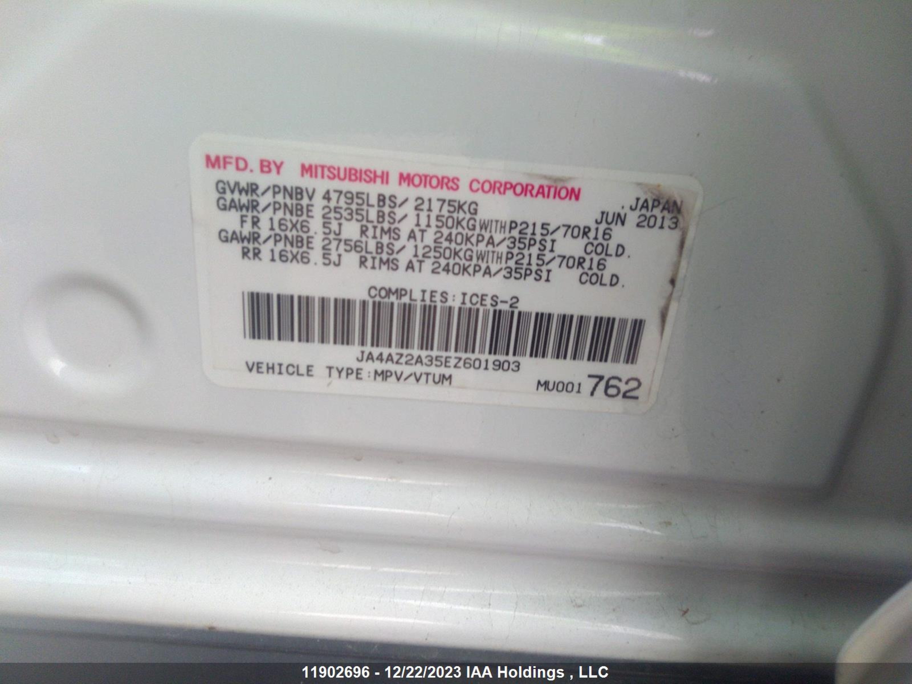 Photo 8 VIN: JA4AZ2A35EZ601903 - MITSUBISHI OUTLANDER 