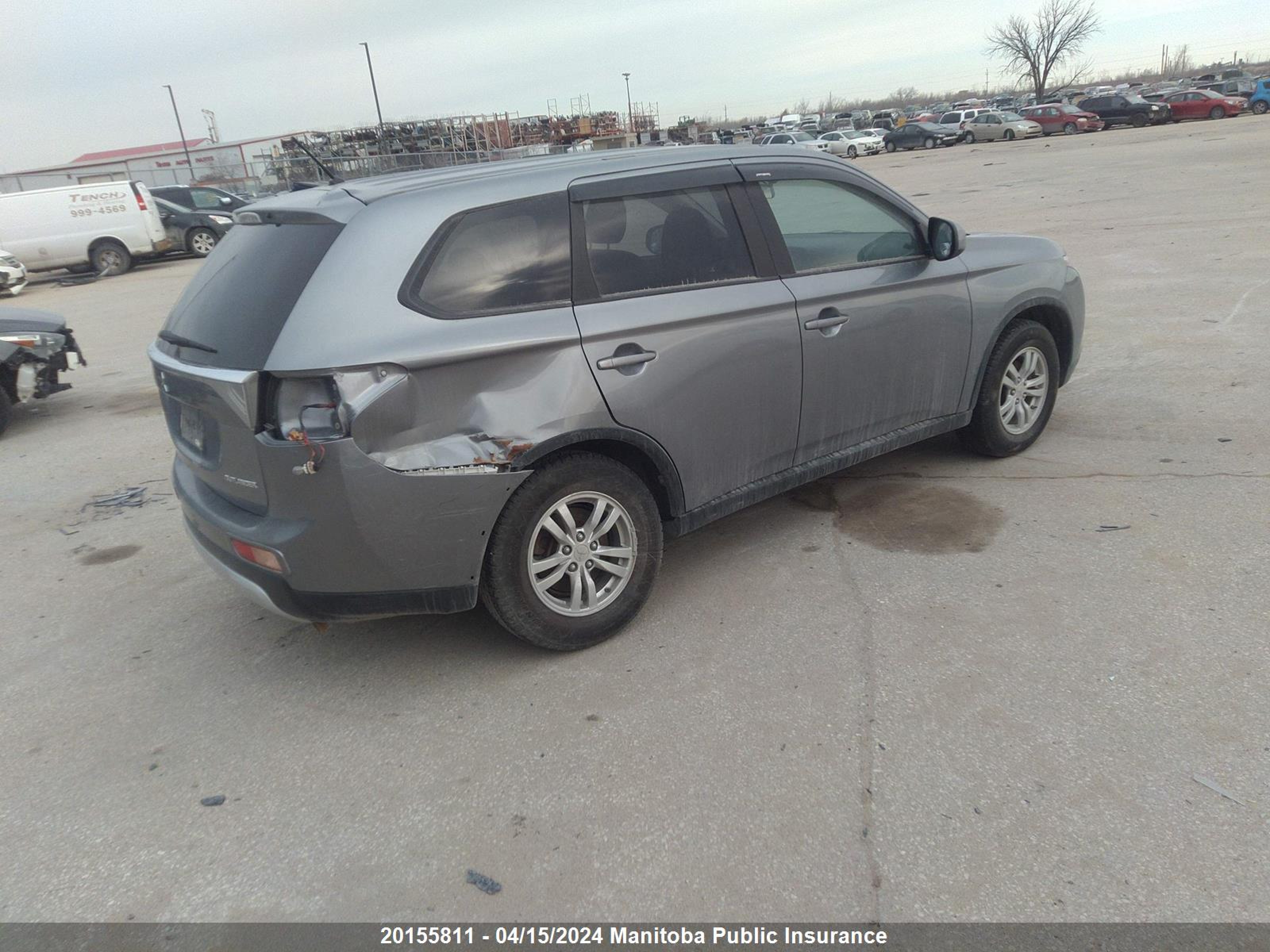 Photo 3 VIN: JA4AZ2A35FZ601501 - MITSUBISHI OUTLANDER 