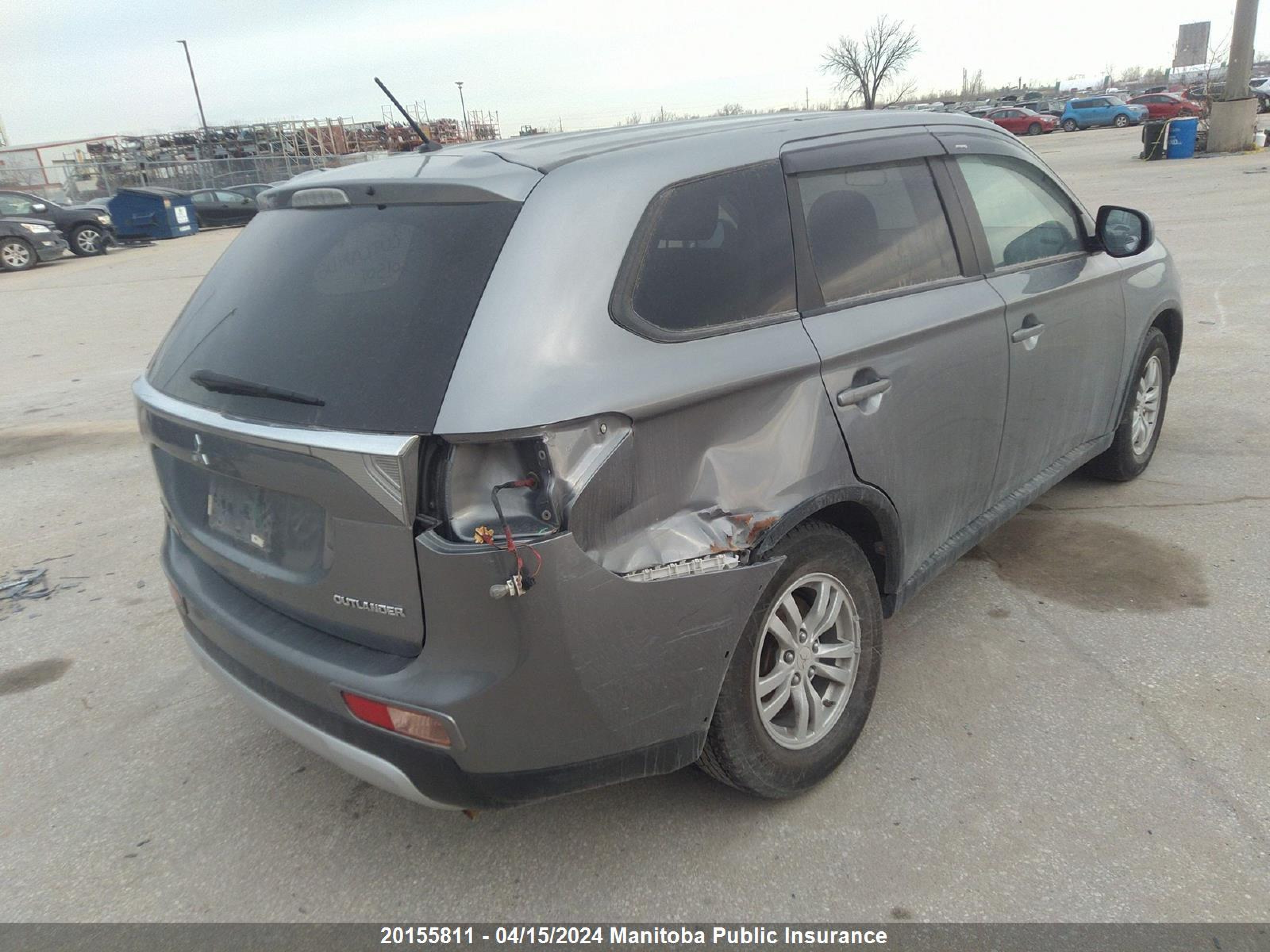 Photo 5 VIN: JA4AZ2A35FZ601501 - MITSUBISHI OUTLANDER 