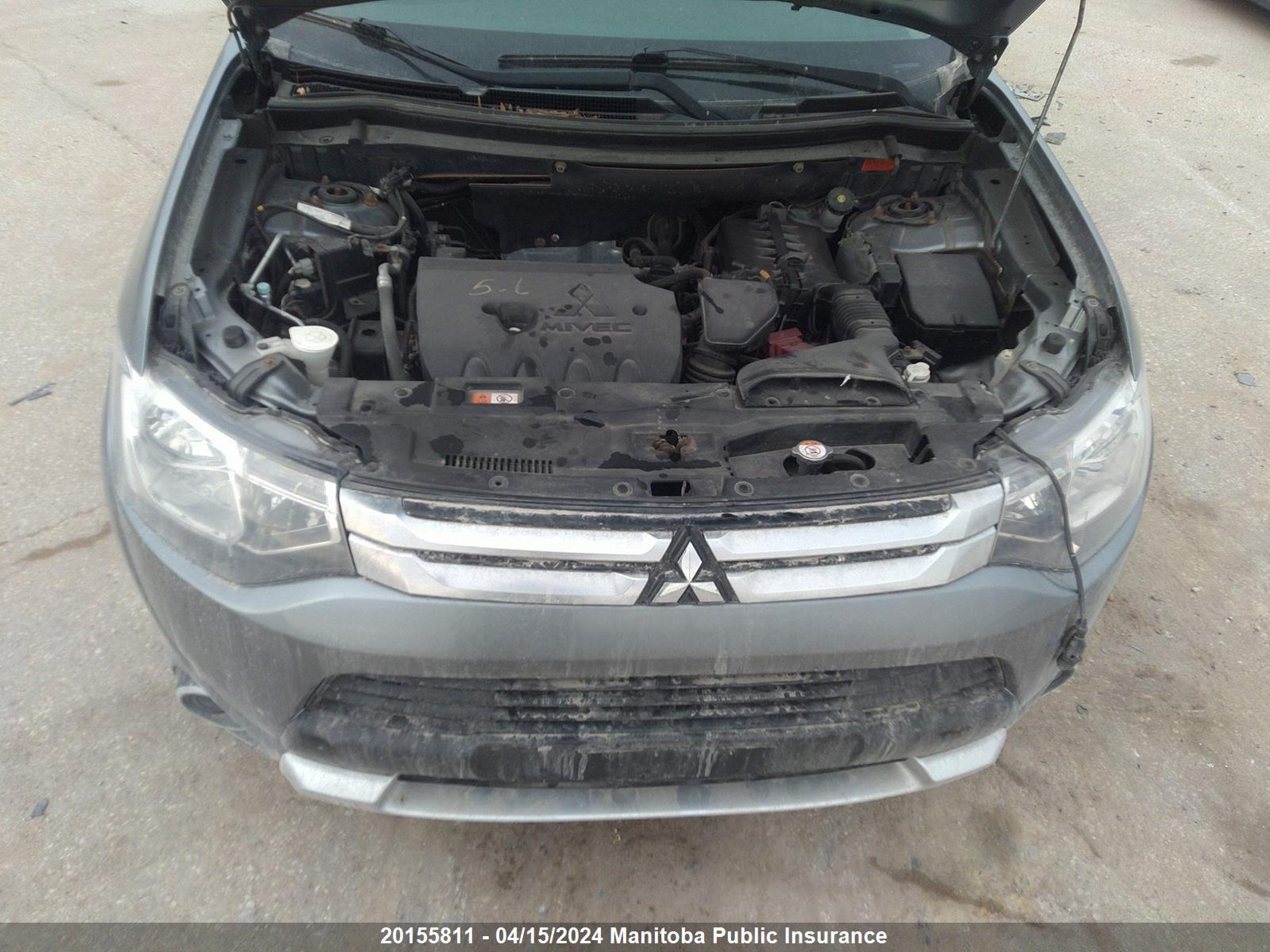 Photo 9 VIN: JA4AZ2A35FZ601501 - MITSUBISHI OUTLANDER 