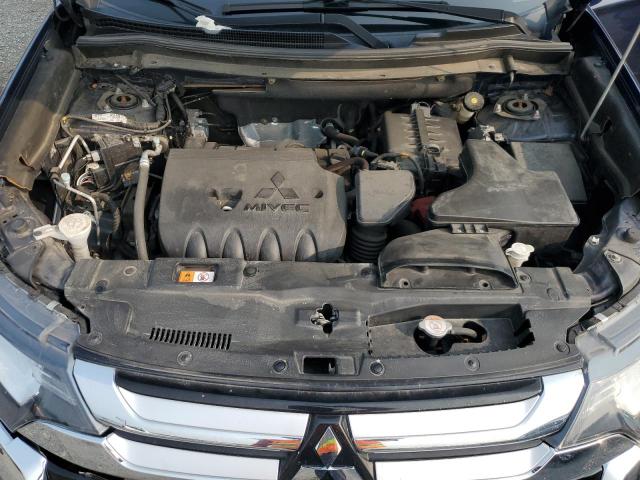 Photo 10 VIN: JA4AZ2A35HZ038582 - MITSUBISHI OUTLANDER 