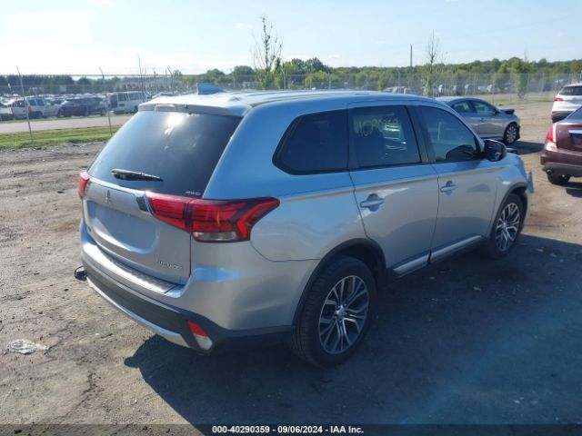 Photo 3 VIN: JA4AZ2A35HZ055009 - MITSUBISHI OUTLANDER 