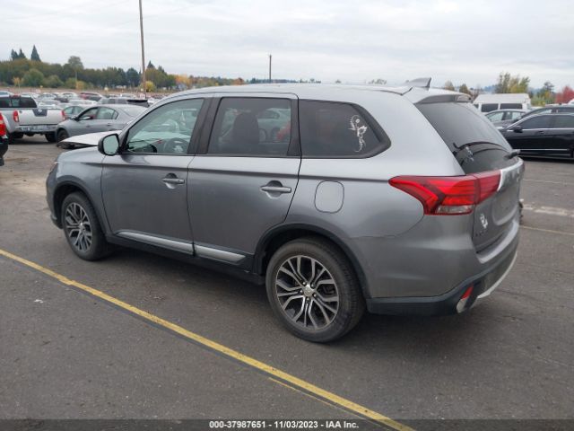 Photo 2 VIN: JA4AZ2A35HZ057164 - MITSUBISHI OUTLANDER 