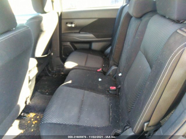 Photo 7 VIN: JA4AZ2A35JZ010920 - MITSUBISHI OUTLANDER 