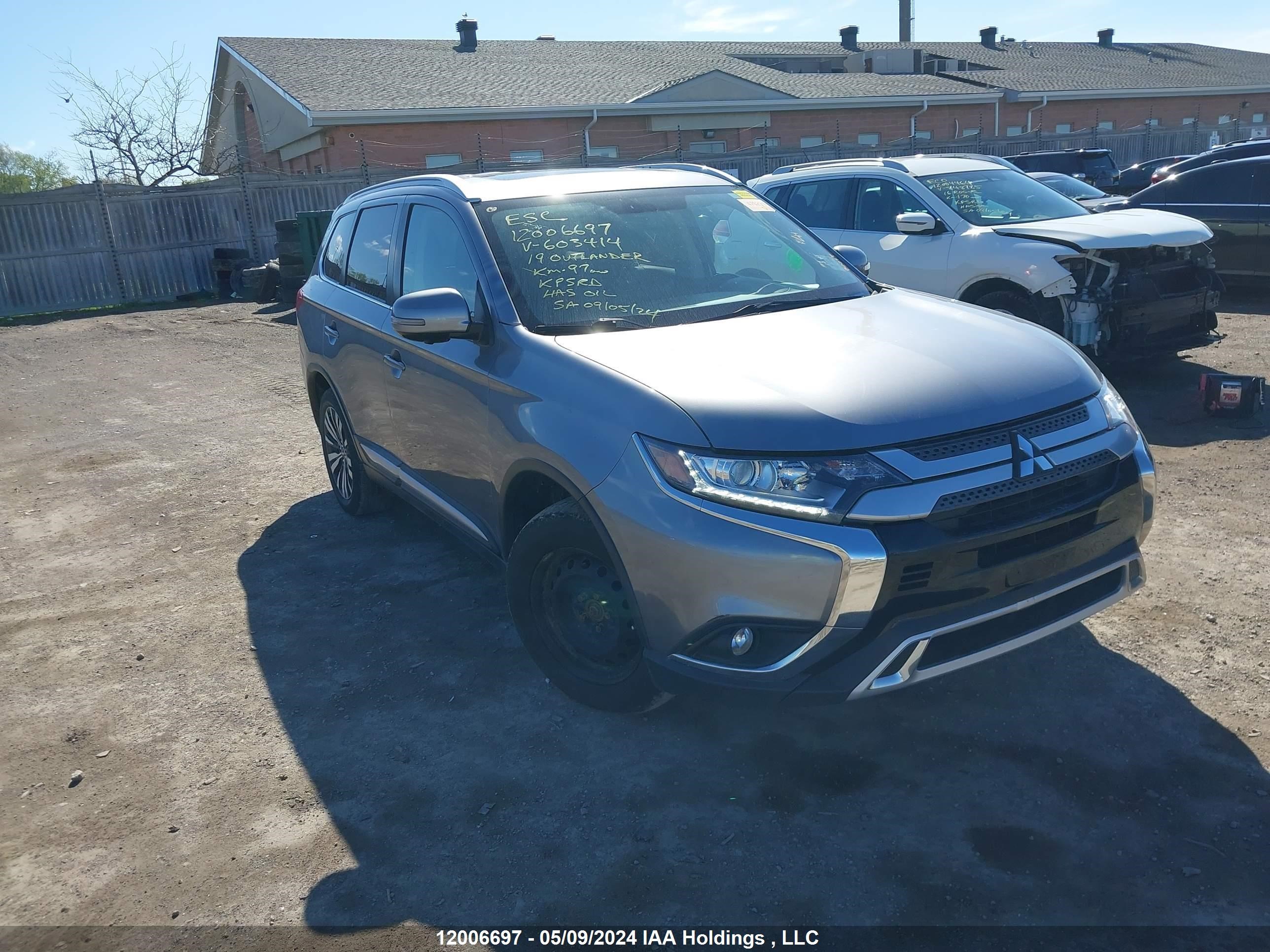 Photo 0 VIN: JA4AZ2A36KZ603414 - MITSUBISHI OUTLANDER 