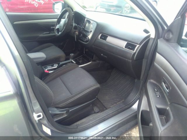 Photo 4 VIN: JA4AZ2A37HZ022254 - MITSUBISHI OUTLANDER 