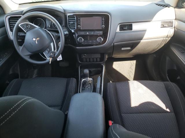 Photo 8 VIN: JA4AZ2A37JZ013740 - MITSUBISHI OUTLANDER 