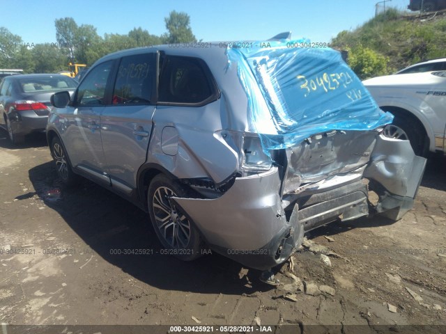 Photo 2 VIN: JA4AZ2A38HZ035207 - MITSUBISHI OUTLANDER 