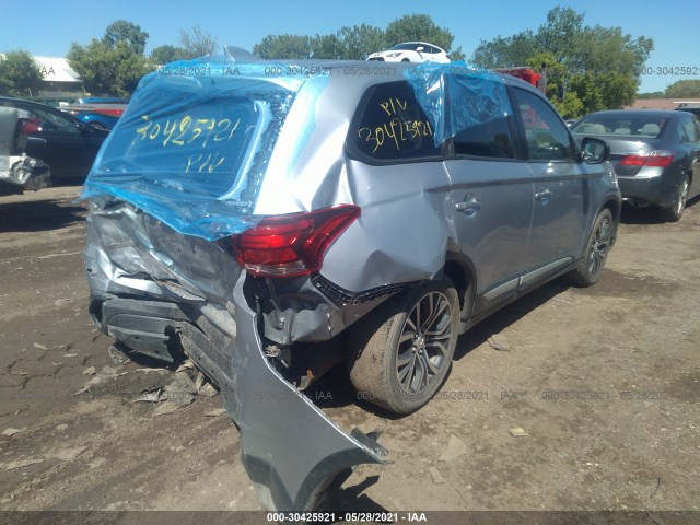 Photo 3 VIN: JA4AZ2A38HZ035207 - MITSUBISHI OUTLANDER 