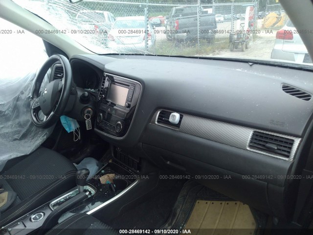 Photo 4 VIN: JA4AZ2A39HZ055109 - MITSUBISHI OUTLANDER 