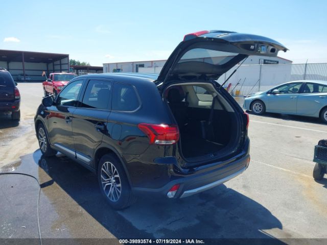 Photo 2 VIN: JA4AZ2A3XHZ031076 - MITSUBISHI OUTLANDER 