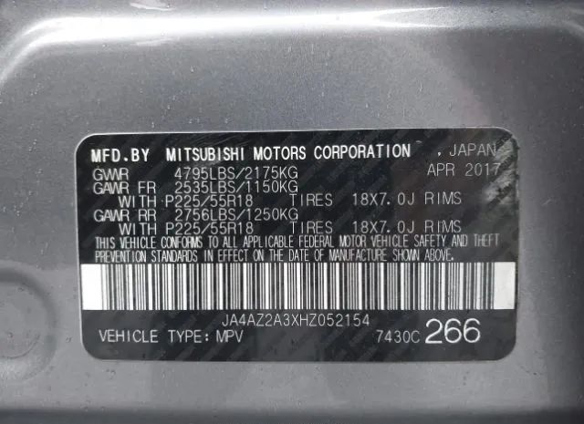 Photo 8 VIN: JA4AZ2A3XHZ052154 - MITSUBISHI OUTLANDER 